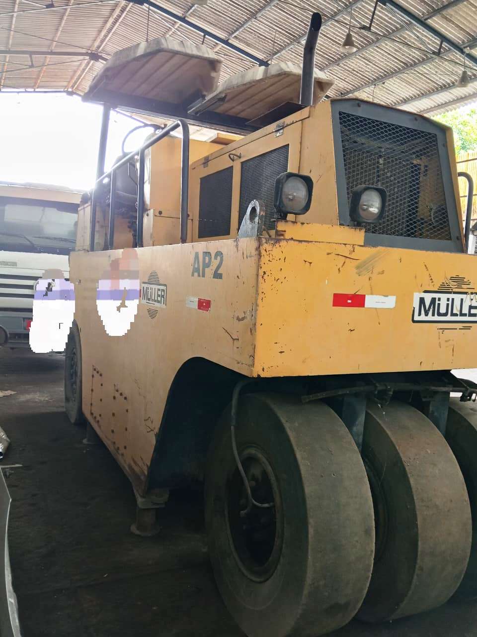 Rolo Compactador MULLER AP26 | Tratorex – Tratores, Máquinas e Equipamentos