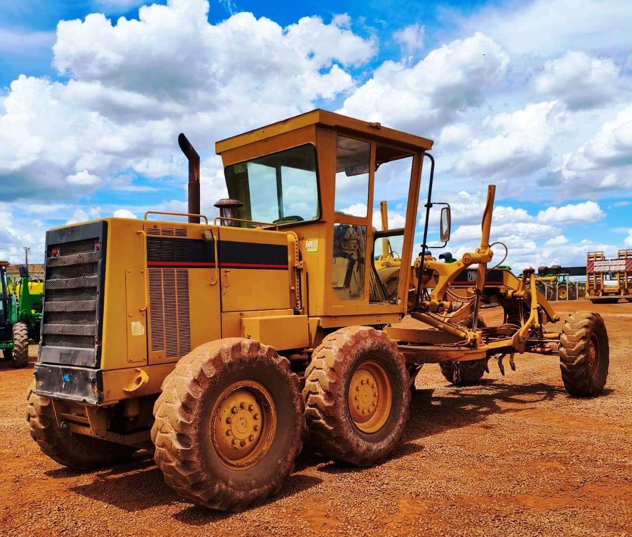 Motoniveladora&nbsp;CATERPILLAR&nbsp;120H - 26G317