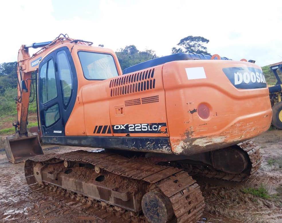 Escavadeira&nbsp;DOOSAN&nbsp;DX225 - 26G409