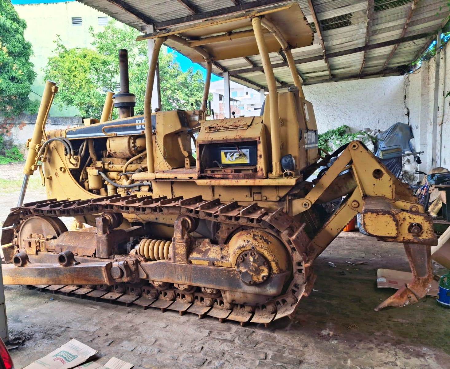 Trator Esteira&nbsp;CATERPILLAR&nbsp;D6EPS - 26H101