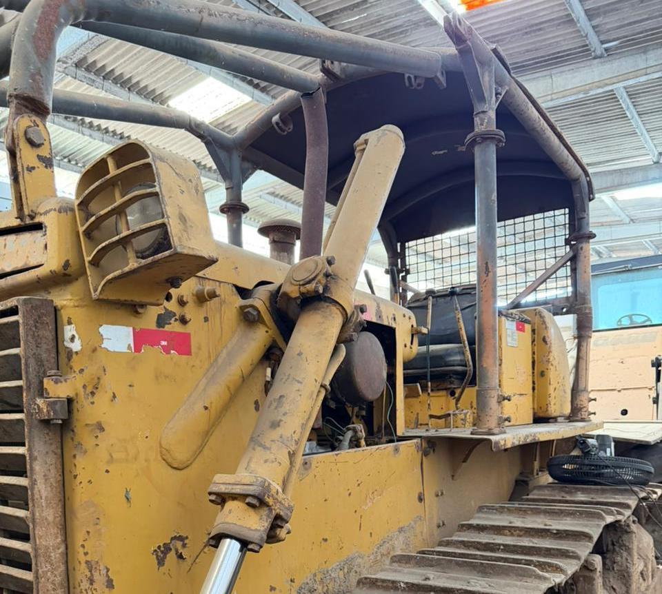 Trator Esteira&nbsp;KOMATSU&nbsp;D50 - 26H103