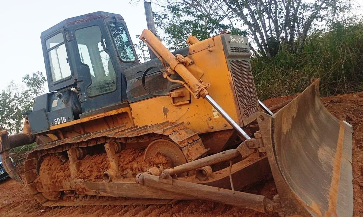 Trator Esteira&nbsp;SHANTUI&nbsp;SD16 - 26J406