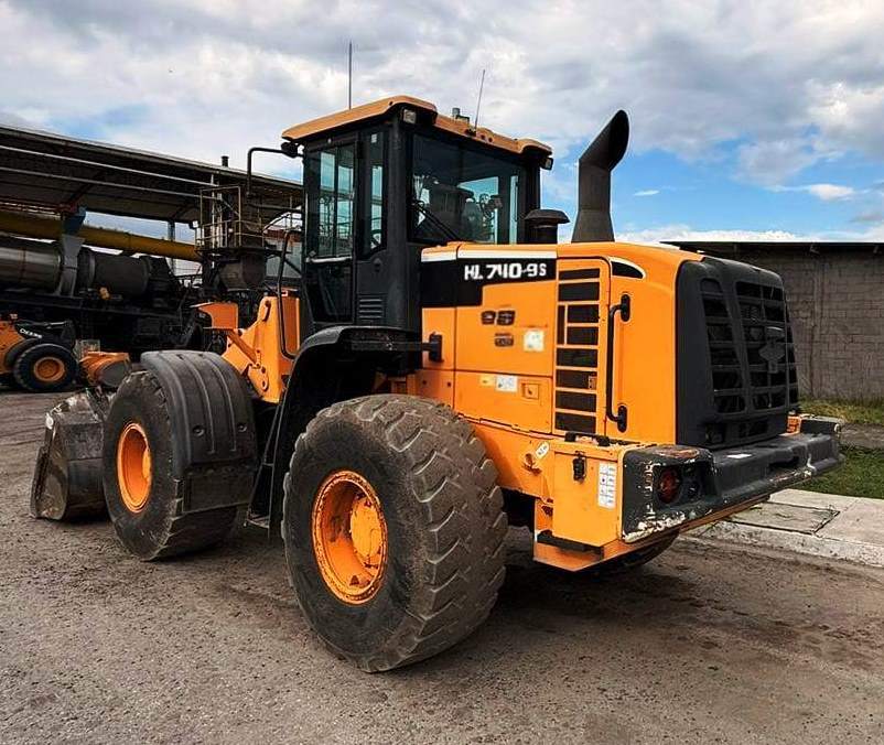 Carregadeira Pneu&nbsp;HYUNDAI&nbsp;HL740 - 26K114