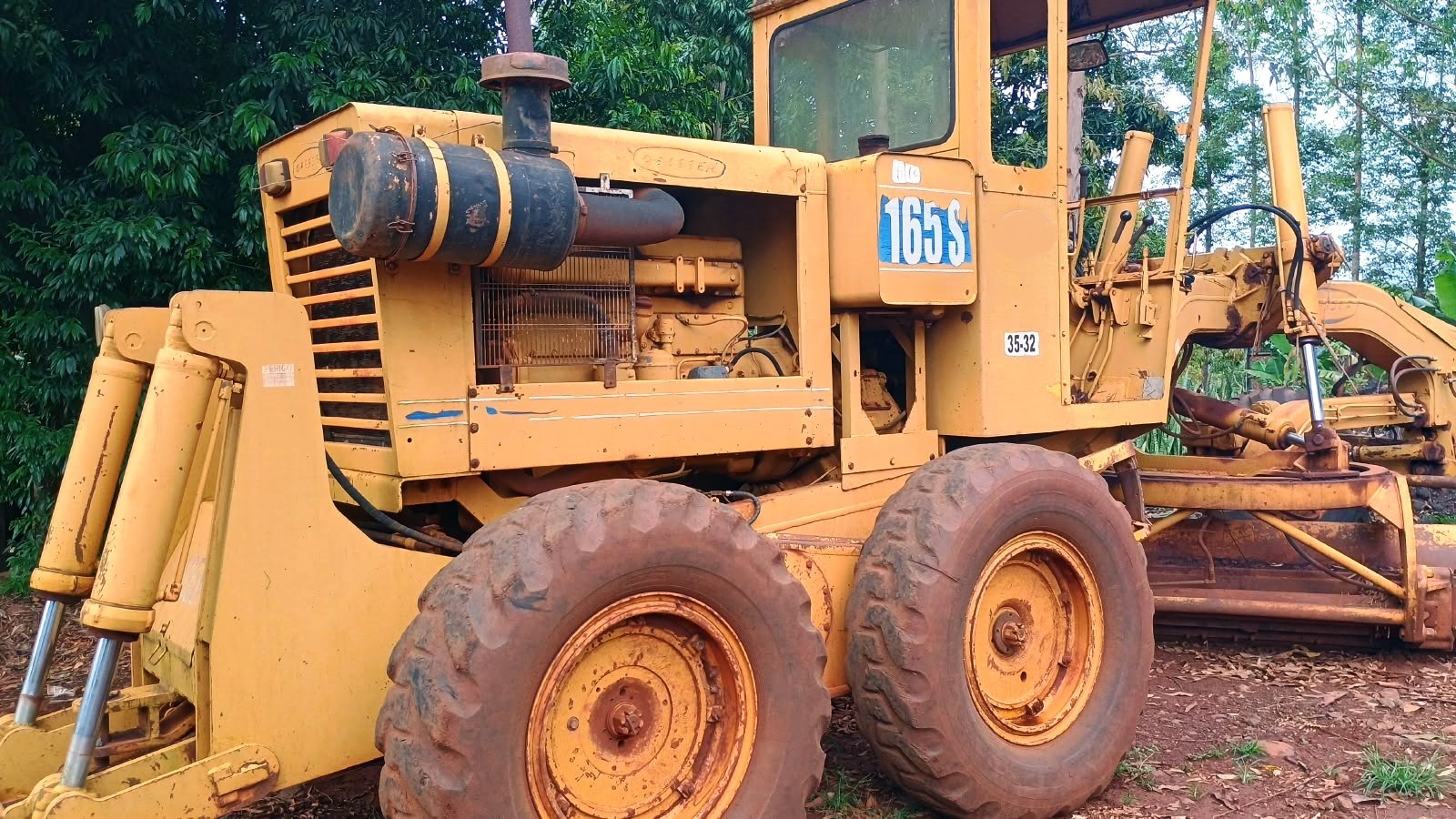 Motoniveladora&nbsp;HUBER WARCO&nbsp;165S - 26K302